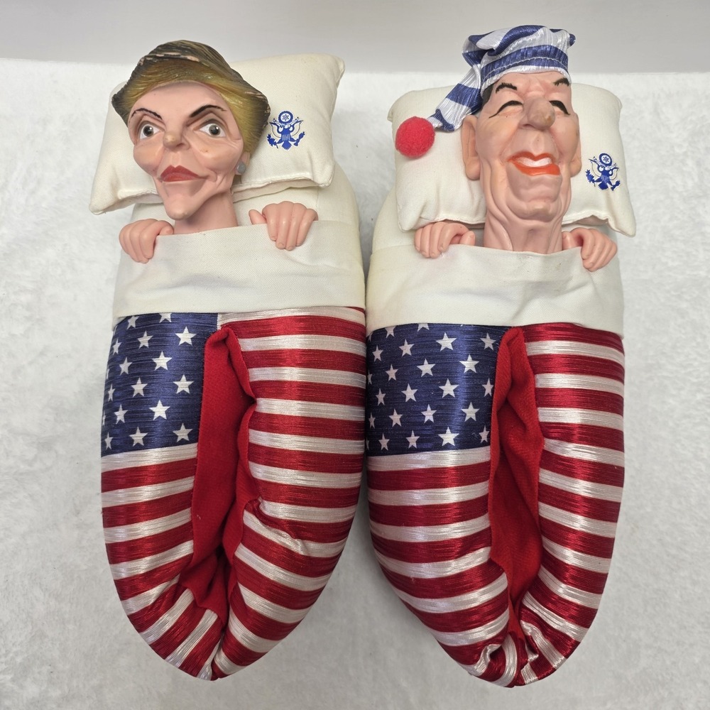 Vintage Ronald and Nancy Reagan Presidential Slippers Size Large  1998